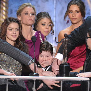 Modern Family, Aubrey Anderson-Emmons, Jesse Tyler Ferguson, Ariel Winter, Julie Bowen, Sarah Hyland, Nolan Gould, Sofia Vergara Modern Family, Aubrey Anderson-Emmons, Jesse Tyler Ferguson, Ariel Winter, Julie Bowen, Sarah Hyland, Nolan Gould, Sofia Vergara